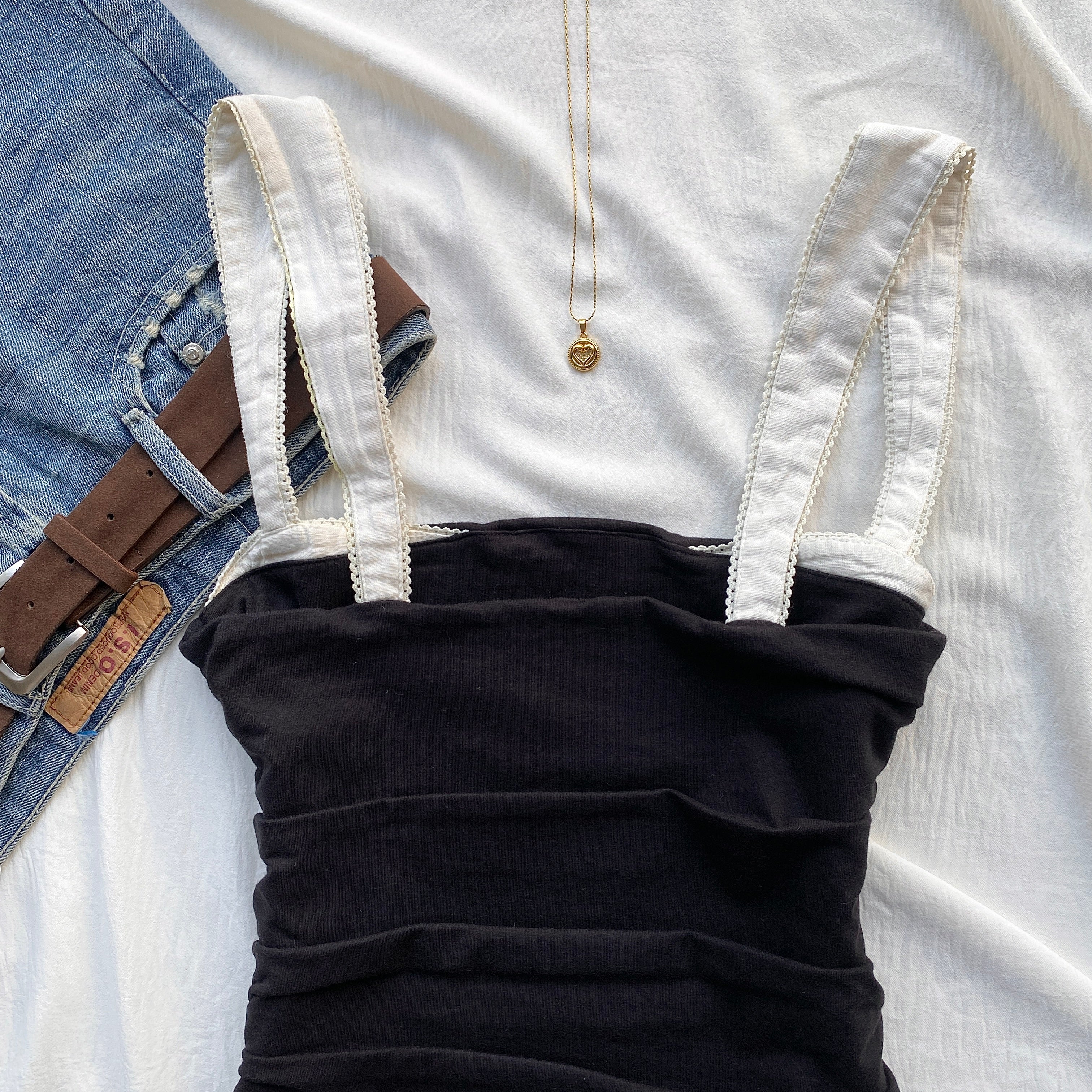 BLACK AND WHITE TOP FROM FREE PEOPLE (Bust : 30-34, Upper Waist : 26-28)