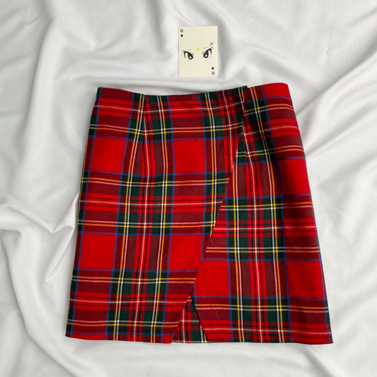 RED PLAID SKIRT (Waist : 24-26)