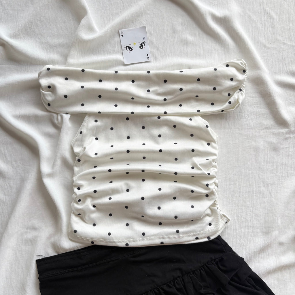 WHITE OFF SHOULDER TOP (Bust : 28-32, Upper Waist : 22-28)