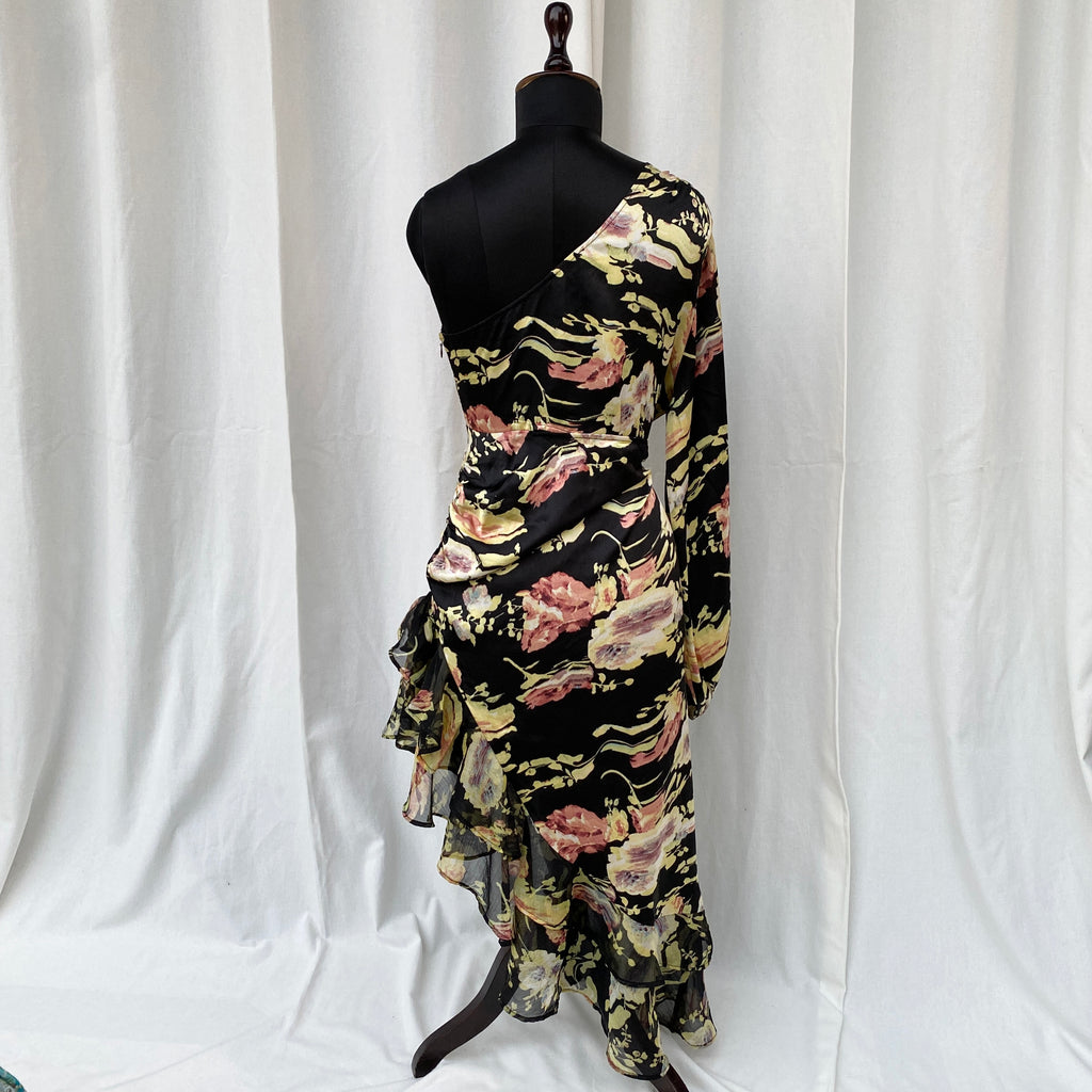 ONE SHOULDER DRESS FROM ASOS (Bust : 32-34, Upper Waist : 28-30)