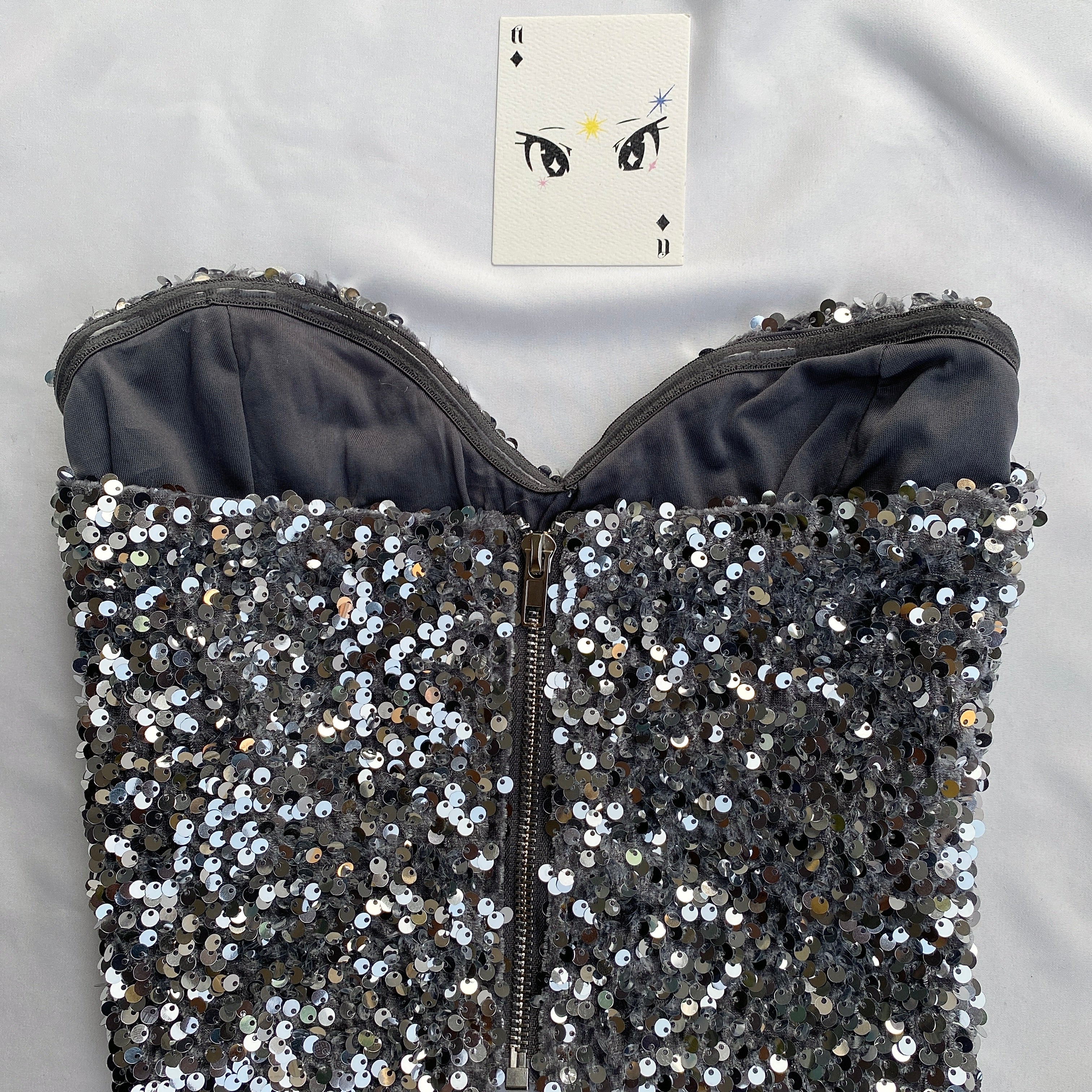 GREY SEQUINNED TOP (Bust : 30-34, Upper Waist : 24-28)