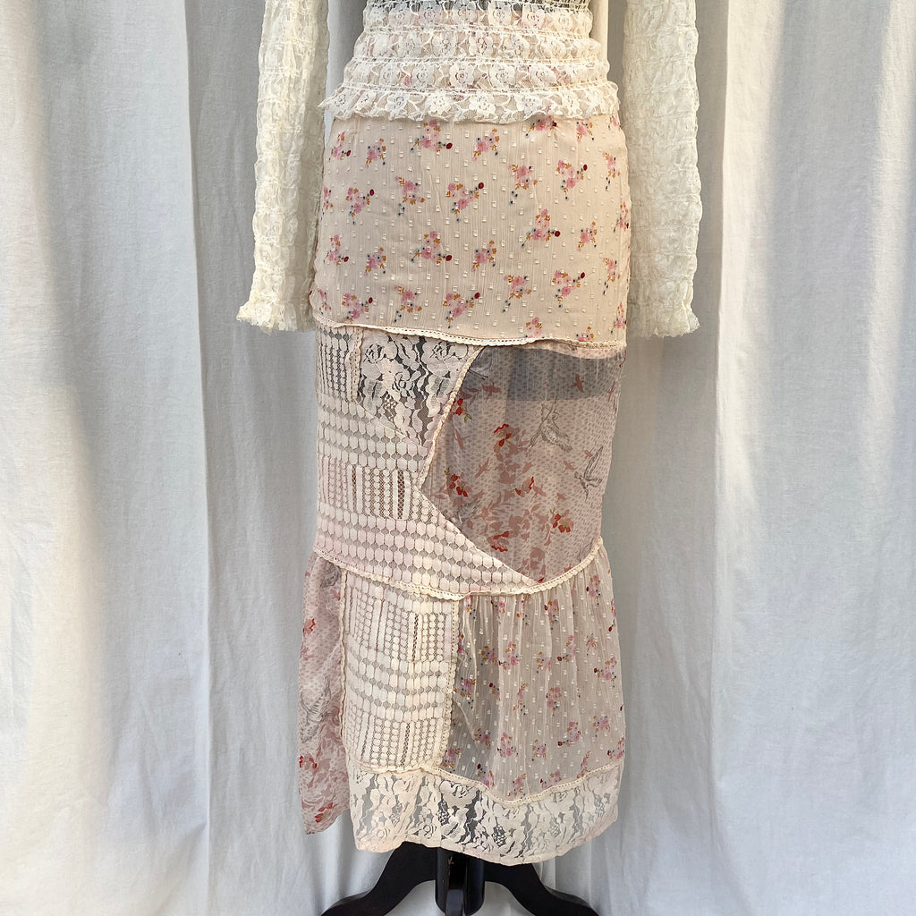 FLORAL SKIRT FROM FREE PEOPLE (Sizes available)