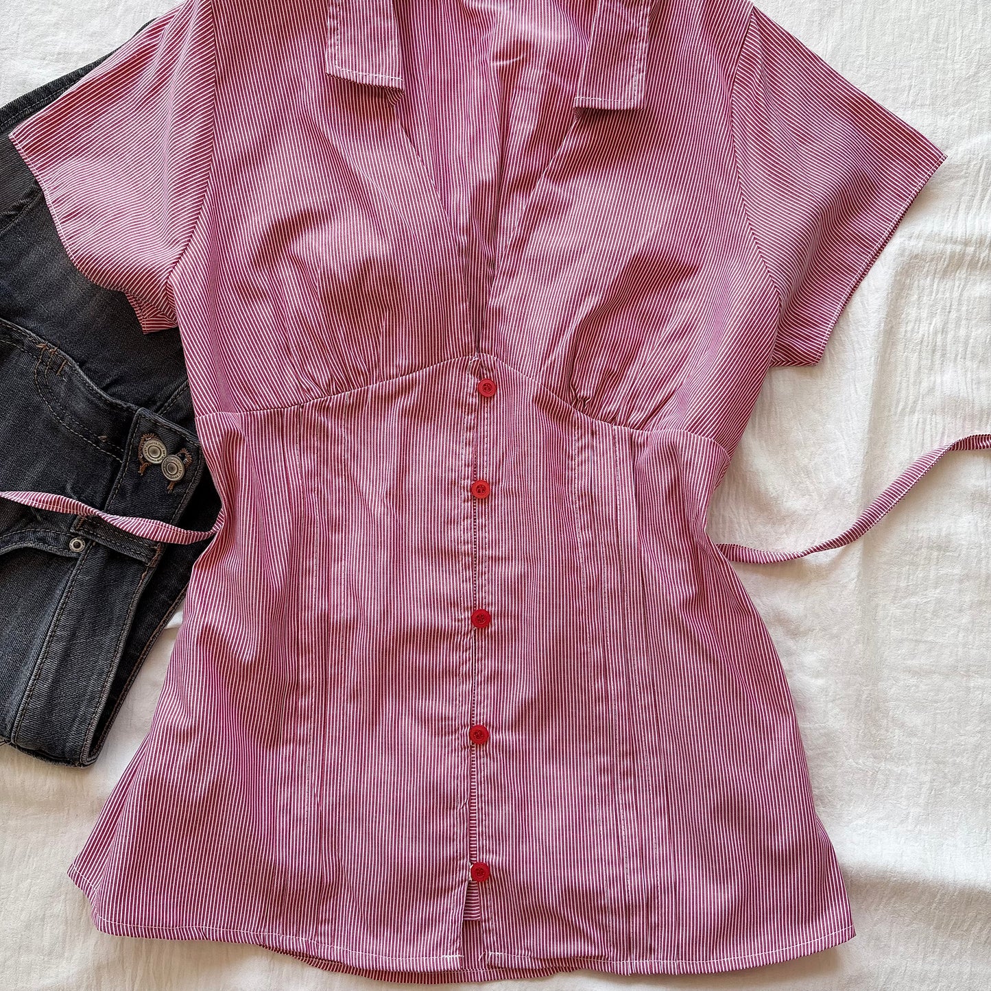 SUNDOWN TOP IN RED (Bust : 30-34, Upper Waist : 23-30)