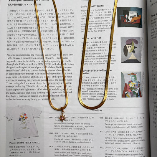 STAR NECKLACE