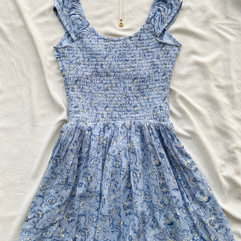 BLUE PAISLEY DRESS FROM HOLLISTER (Bust : 30-34, Upper Waist : 23-28)