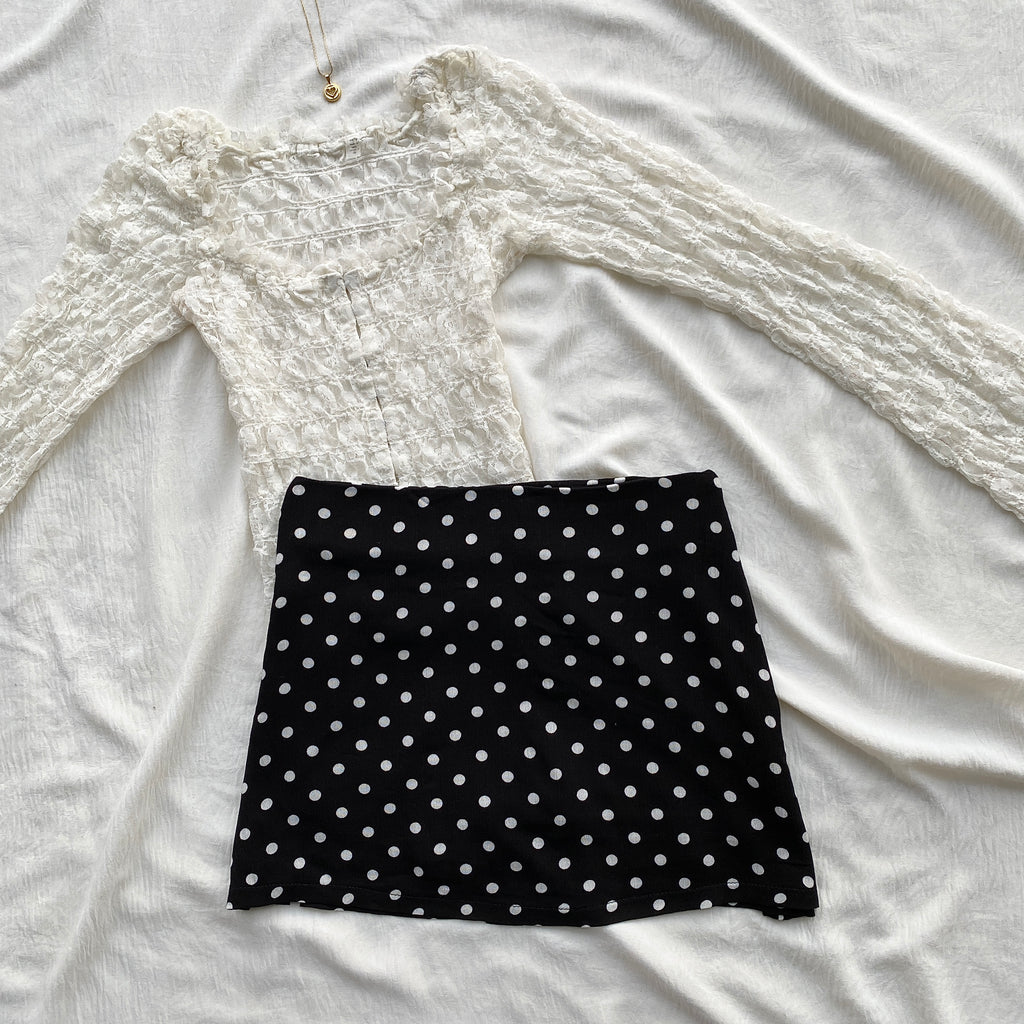POLKA DOT SKIRT (Waist : 24-26)