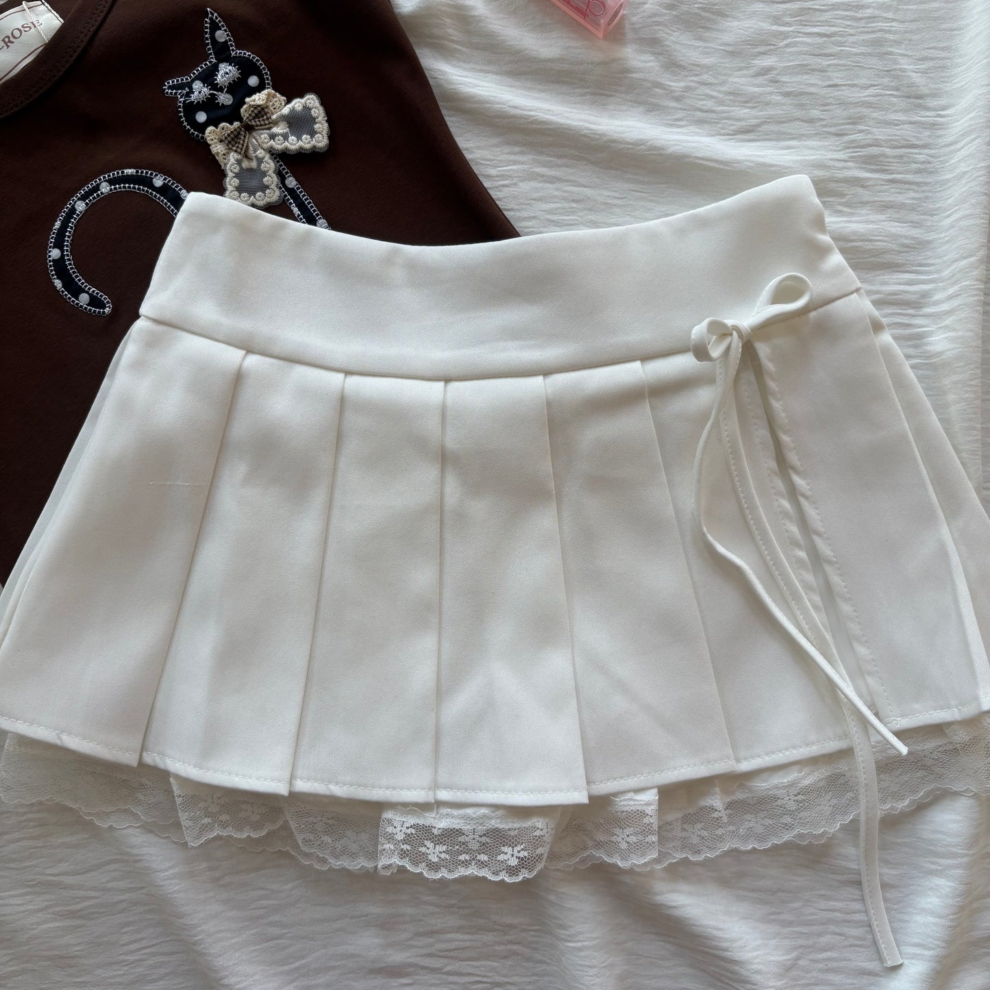 WHITE PLEATED SKIRT (Sizes available)