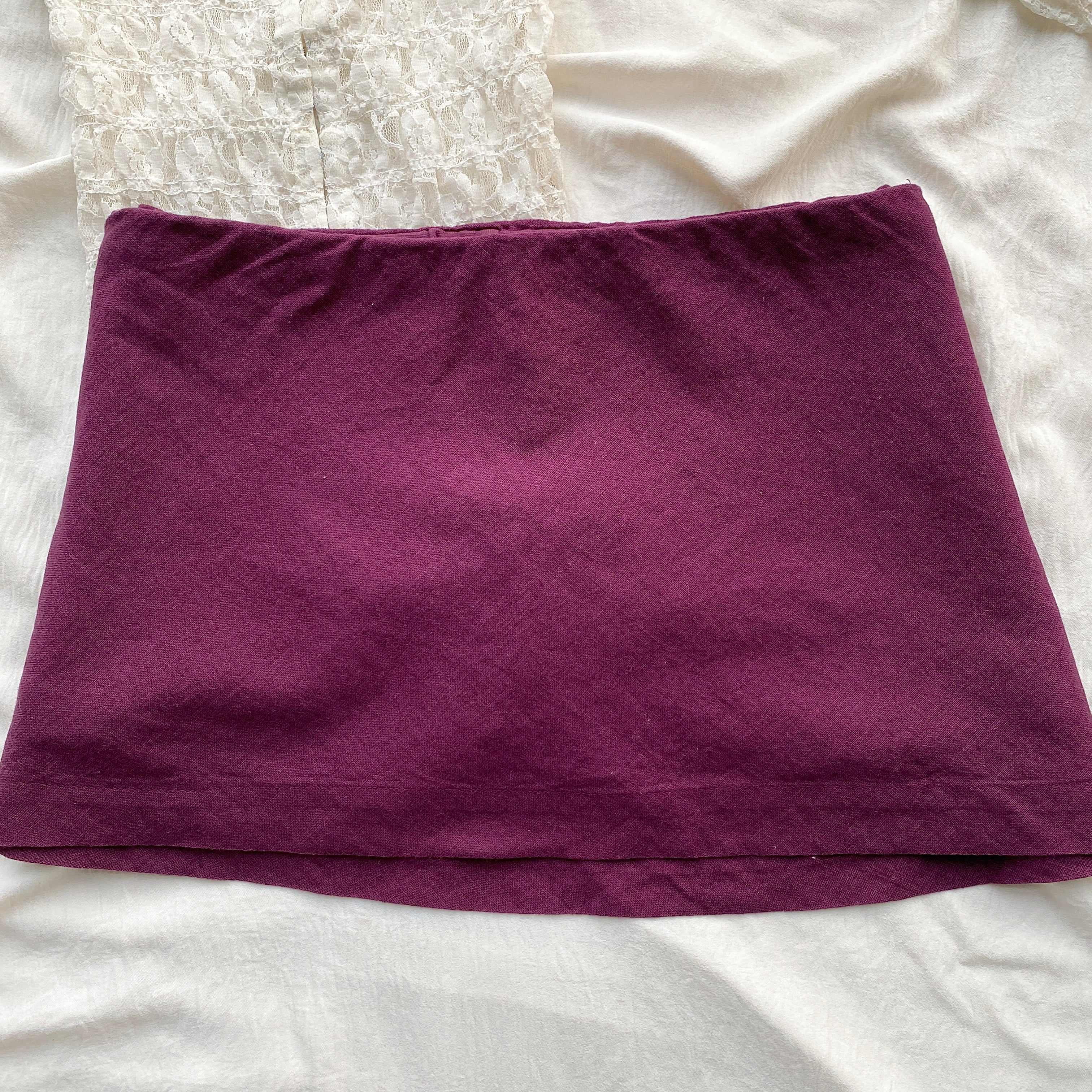 PURPLE MINI SKIRT FROM FREE PEOPLE (Waist : 32-36)