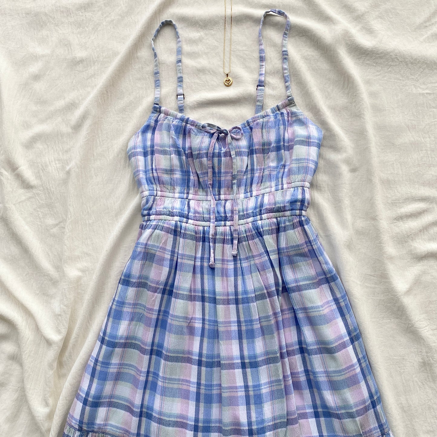 PLAID DRESS FROM HOLLISTER (Bust : 30-34, Upper Waist : 22-28)