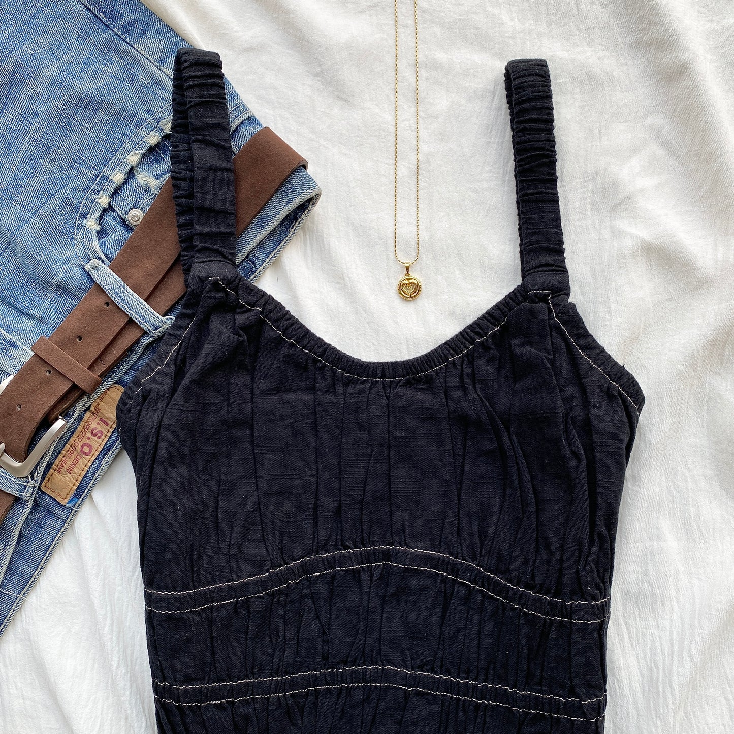 BLACK TOP (Bust : 32-34, Upper Waist : 26-32)