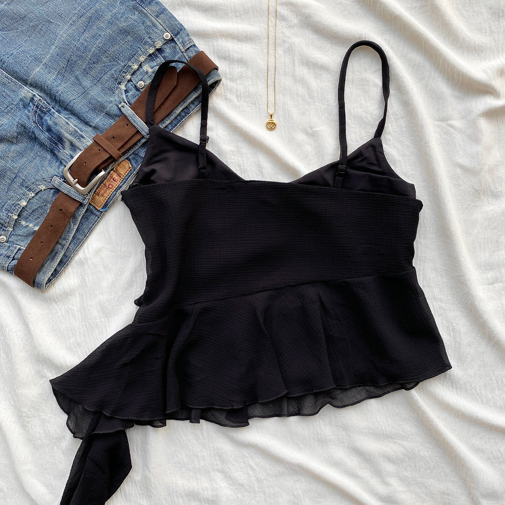 RUFFLE TOP IN BLACK (Sizes available)