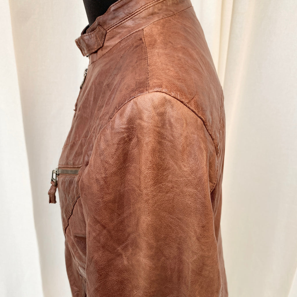 BROWN LEATHER JACKET (Fits XS/S/M)