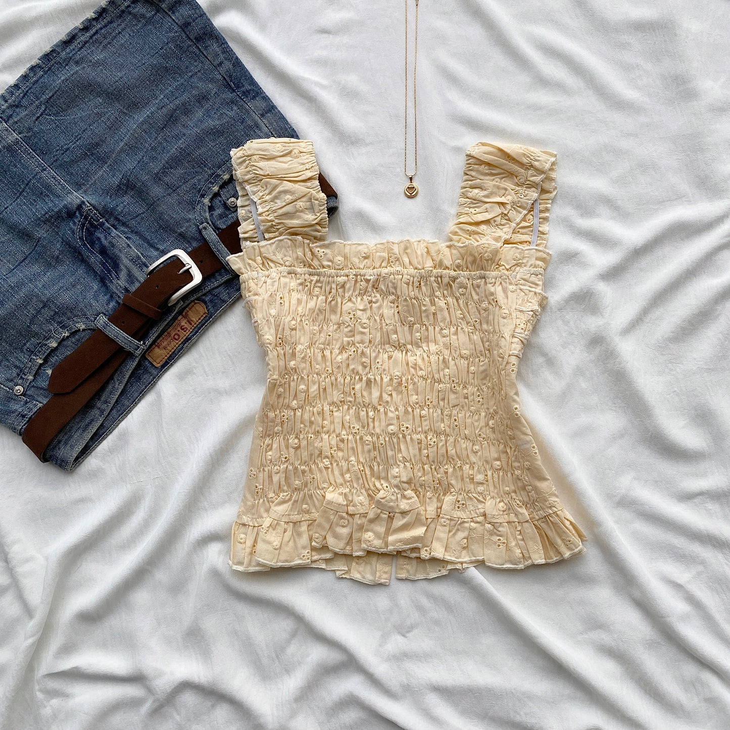 MIMI TOP IN YELLOW (Bust : 28-34, Upper Waist : 23-30)