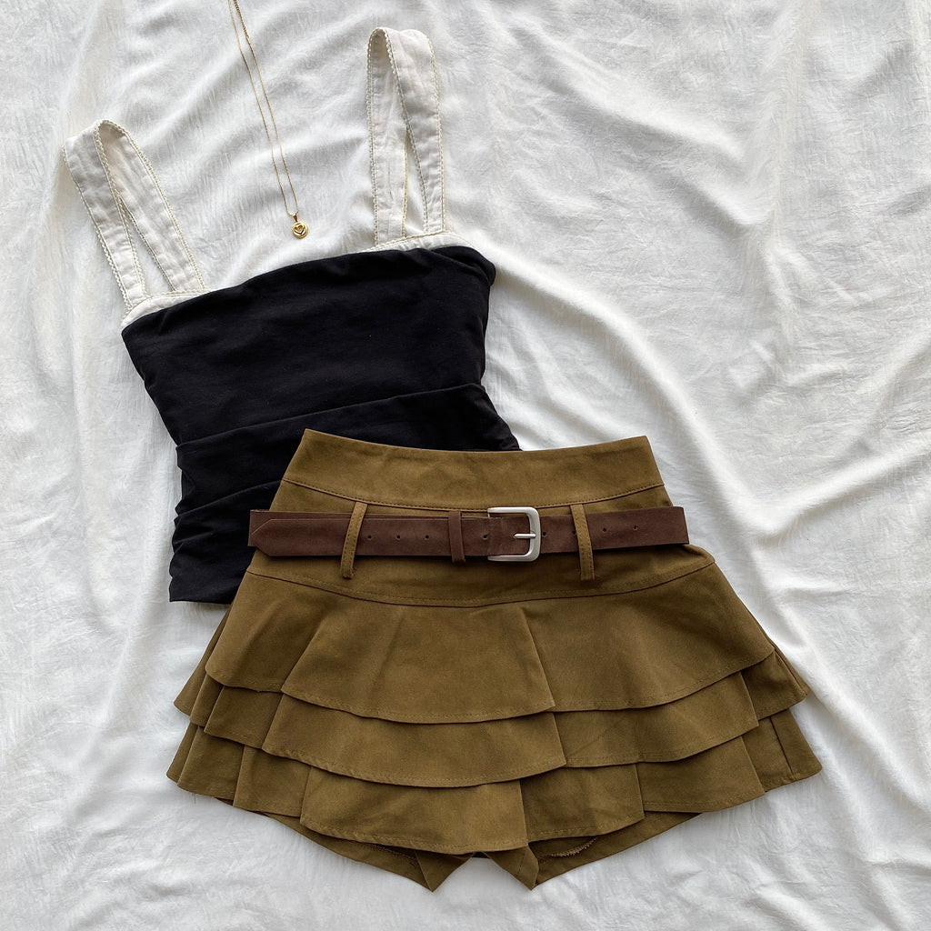 KHAKI TIERED SKIRT WITH BELT (Waist : 24-26)