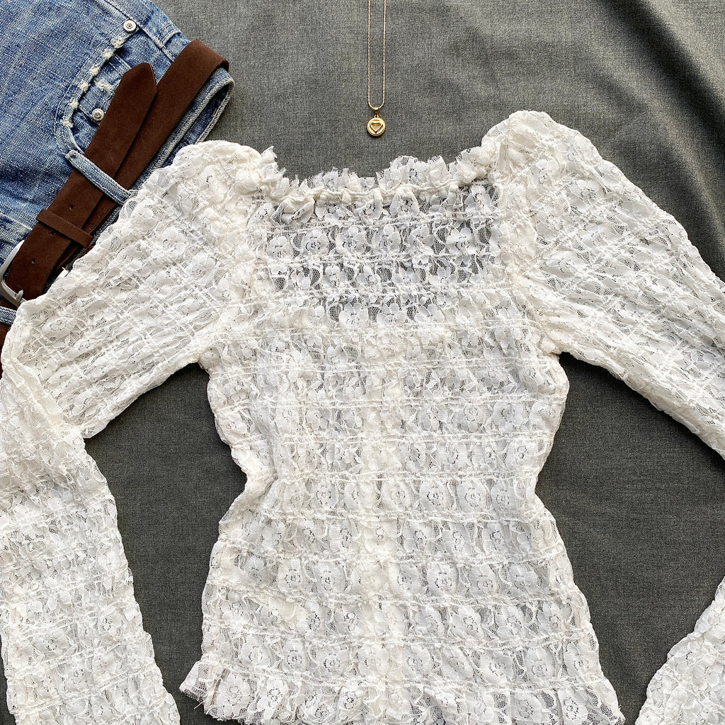WHITE LACE TOP FROM FREE PEOPLE (Bust : 28-32, Upper Waist : 22-26)
