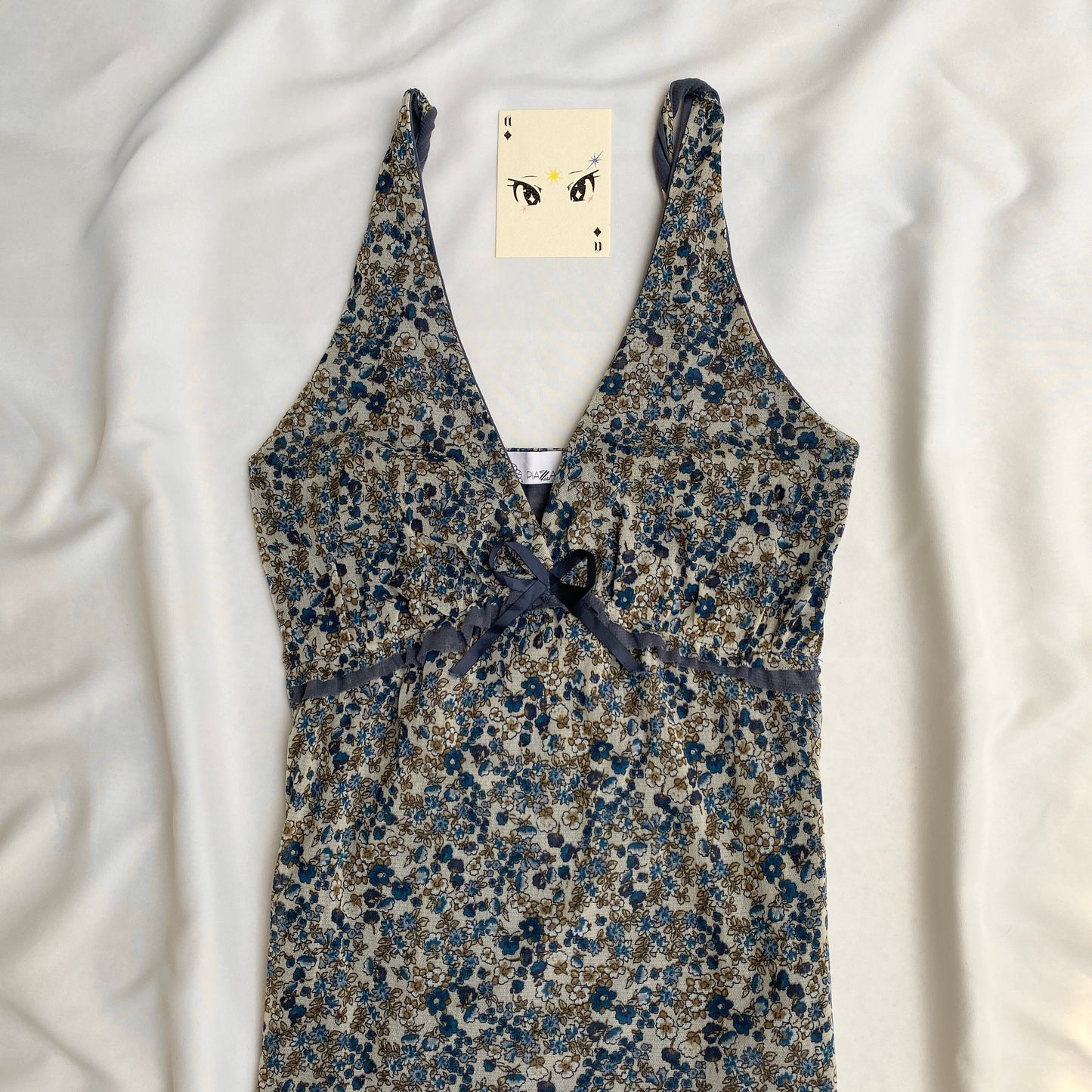 BLUE FLORAL TOP (Bust : 28-32, Upper Waist : 24-28)