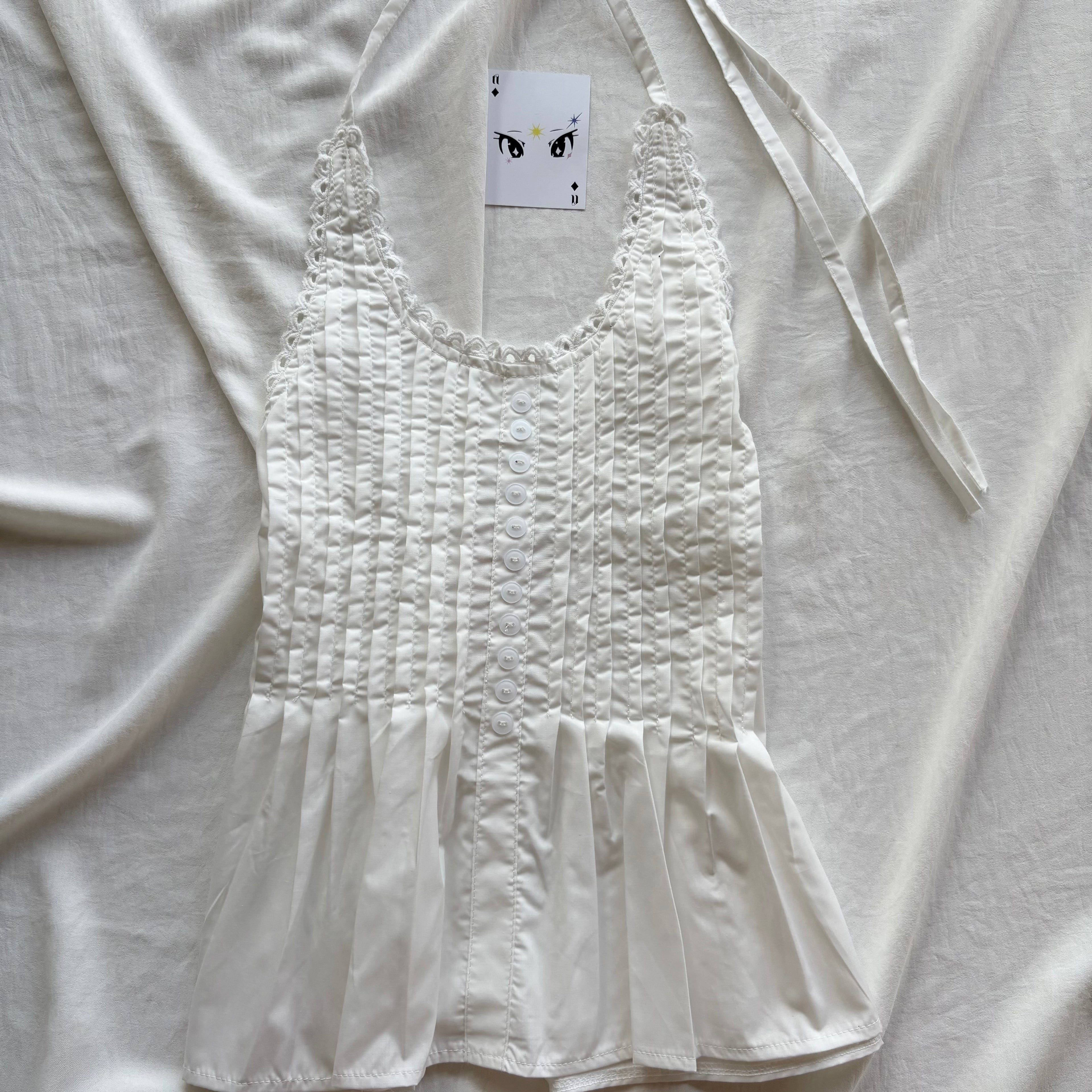 WHITE HALTER TOP  (Bust : 30-34, Upper Waist : 24-28)