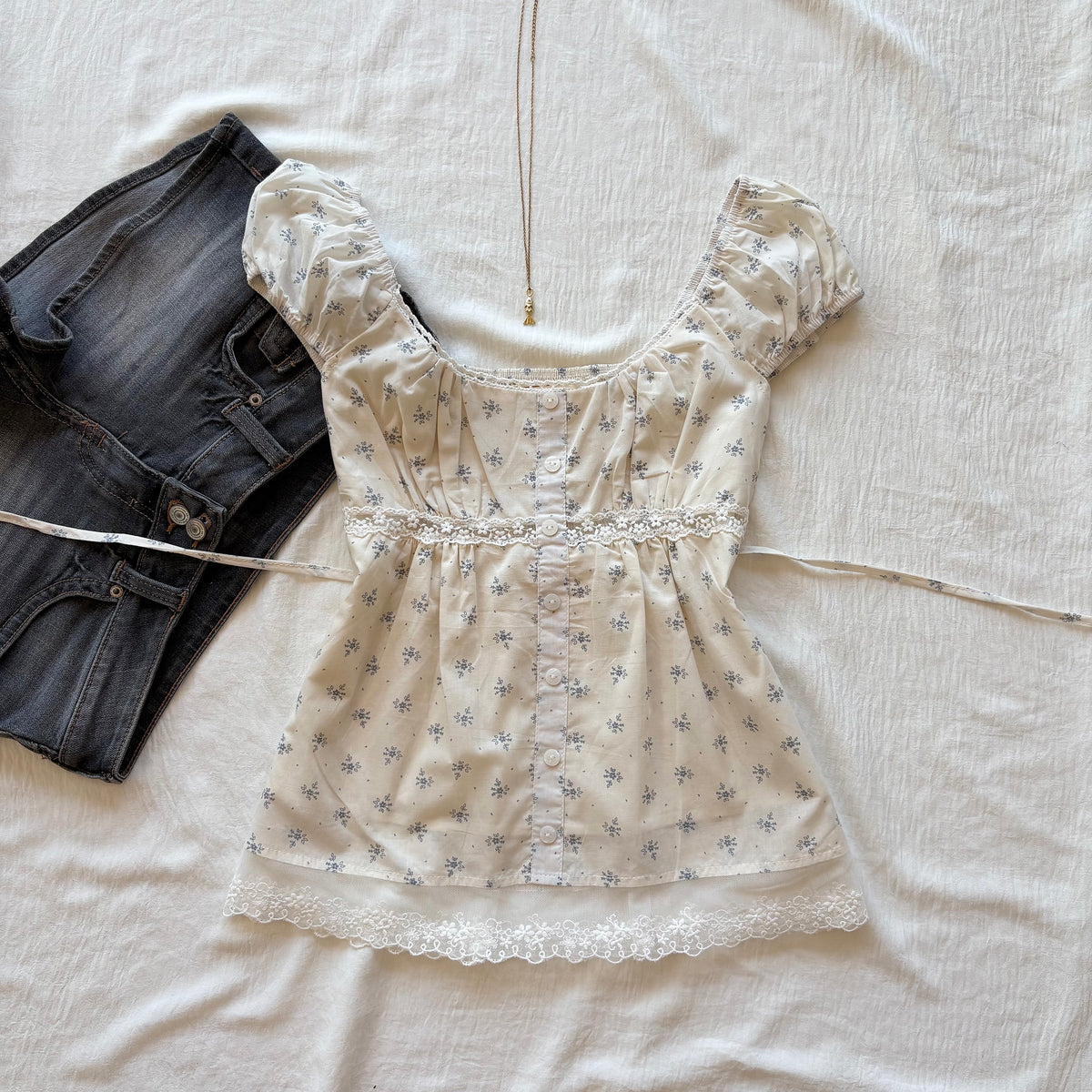 BLUEBELL TOP (Bust : 30-34, Upper Waist : 24-28)