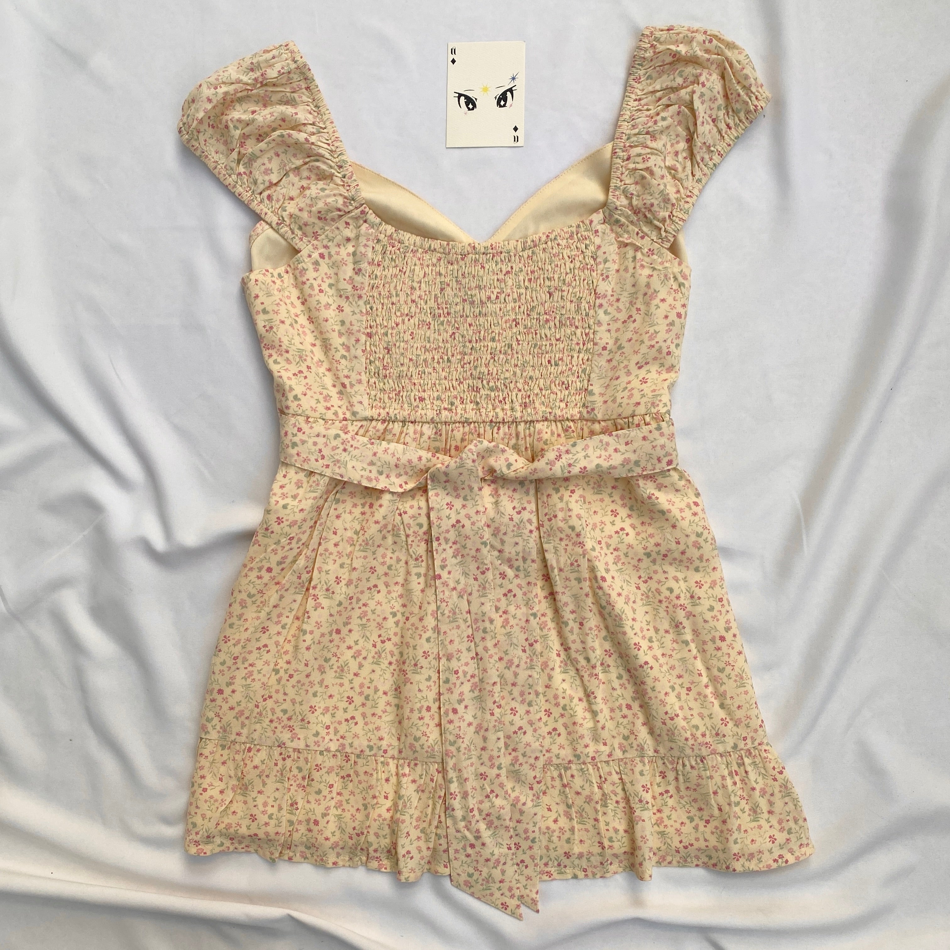 YELLOW FLORAL DRESS FROM HOLLISTER (Bust : 32-34, Upper Waist : 24-28) – TITLQE YELLOW FLORAL DRESS FROM HOLLISTER (Bust : 32-34, Upper Waist : 24-28) – TITLQE