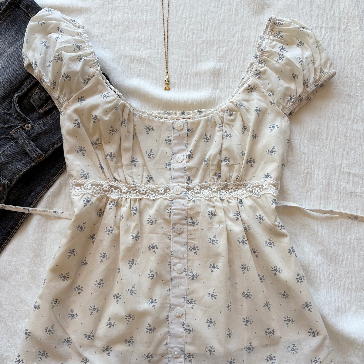BLUEBELL TOP (Bust : 30-34, Upper Waist : 24-28)