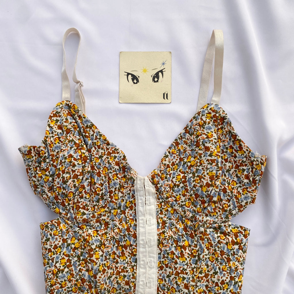 FLORAL CORSET FROM GARAGE (Bust : 30-34, Upper Waist : 24-28)