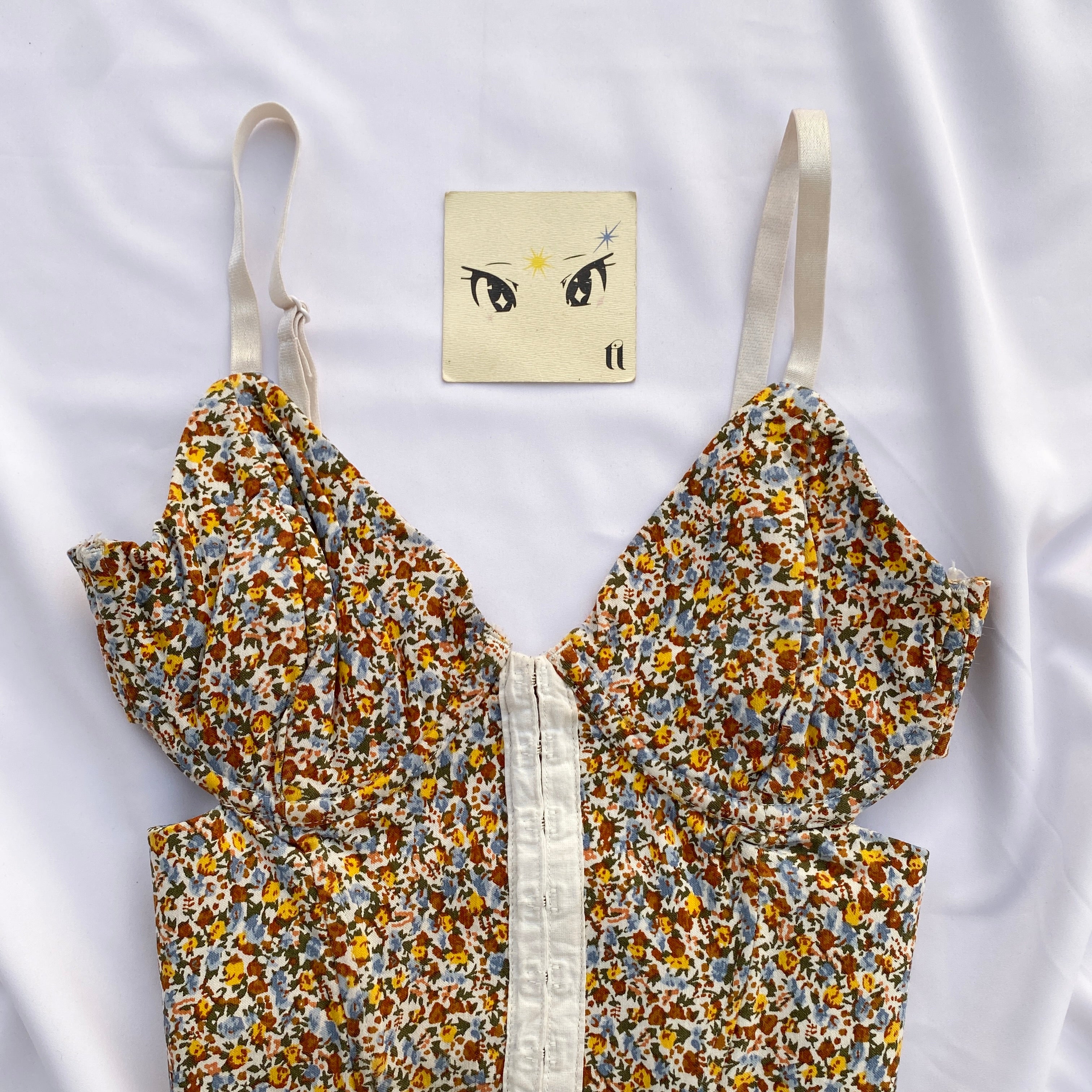 FLORAL CORSET FROM GARAGE (Bust : 30-34, Upper Waist : 24-28)
