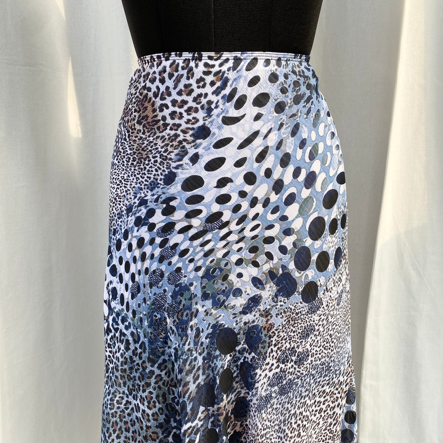 ANIMAL PRINT SKIRT (Waist : 28-34)