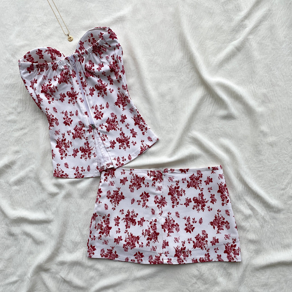 RED FLORAL SET (Bust : 28-32, Upper Waist : 23-26)
