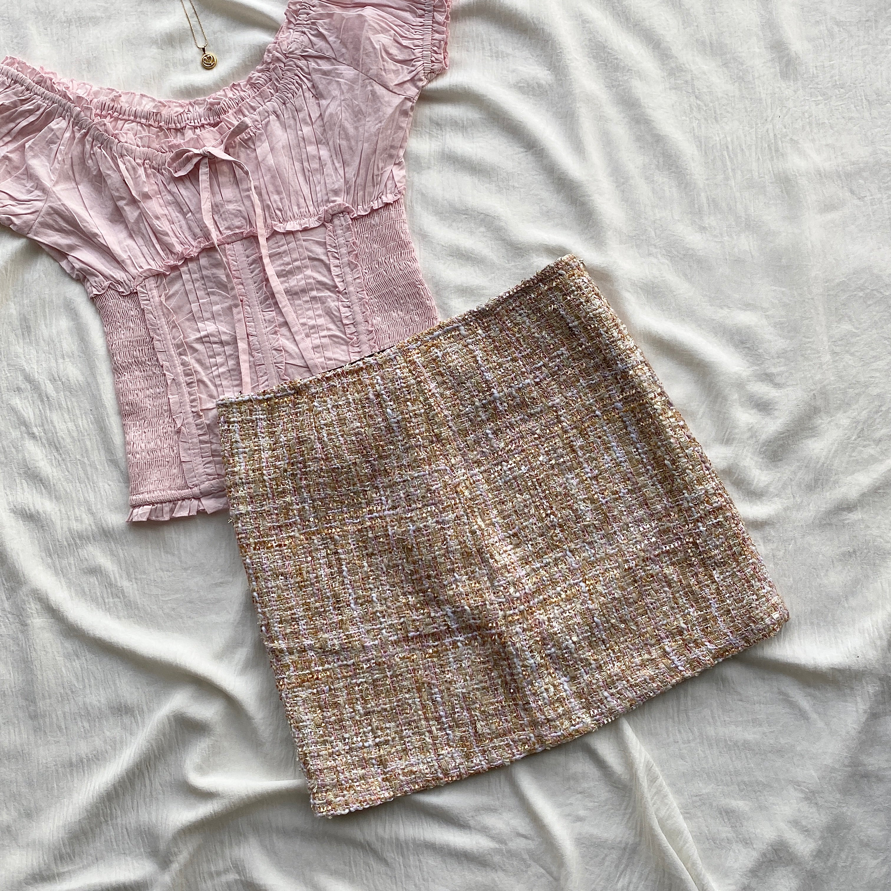 PINK TWEED SKIRT (Waist : 26-28)