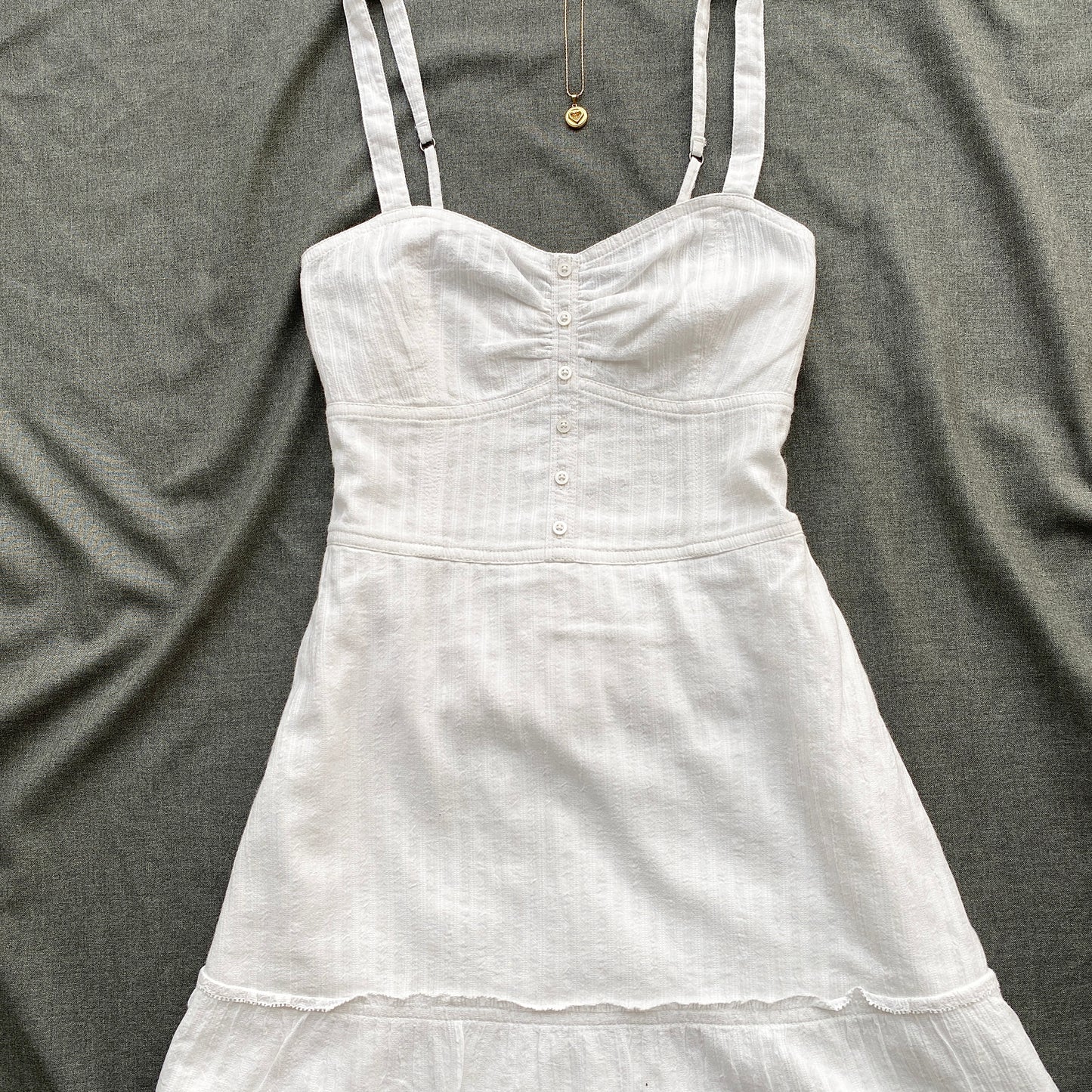 WHITE DRESS FROM HOLLISTER (Bust : 30-34, Upper Waist : 24-28)