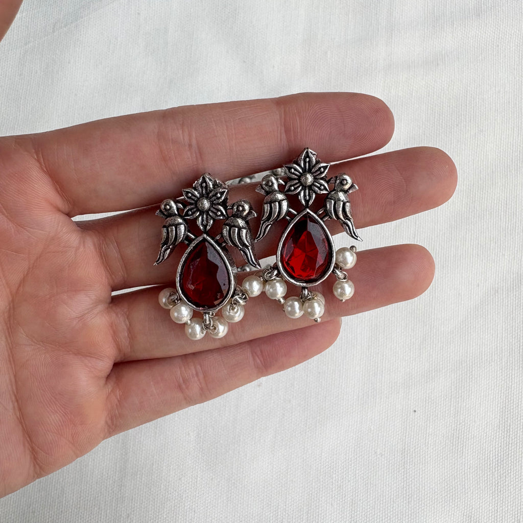 BIRD EARRING WITH STONE