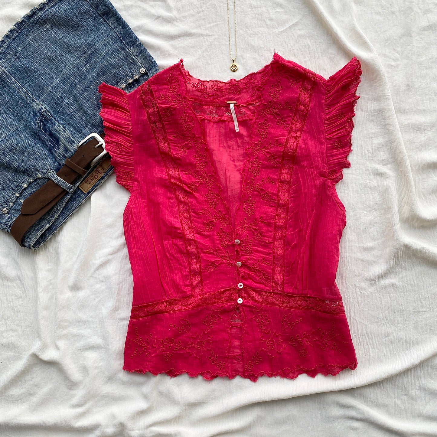 RED LACE TOP FROM FREE PEOPLE (Bust : 38-40, Upper Waist : 32-38)