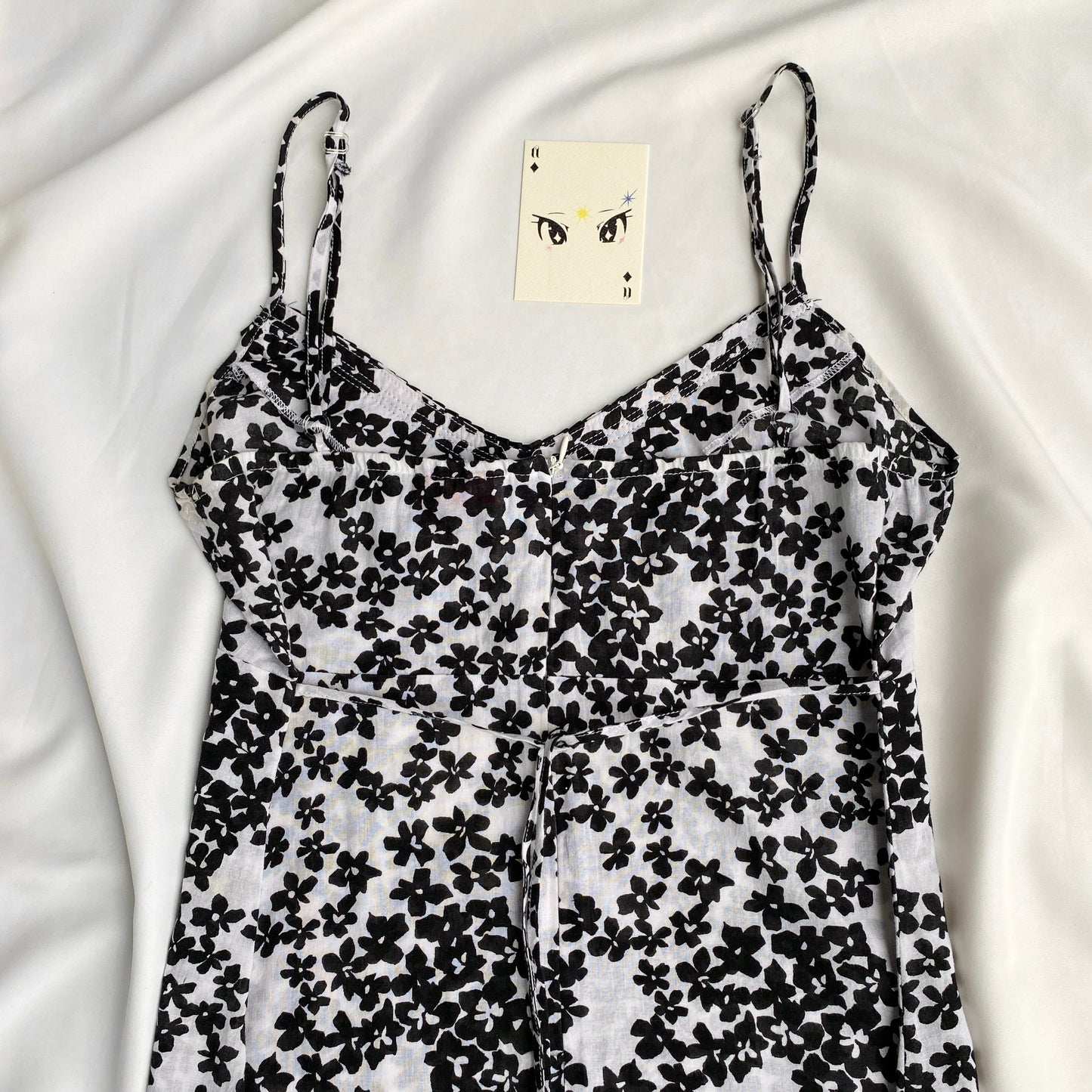 FLORAL CAMI TOP (Bust : 30-34, Upper Waist : 26-32)