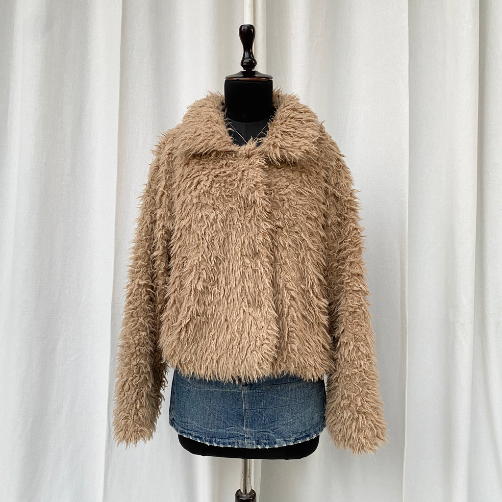 FAUX FURR COAT (S/M)