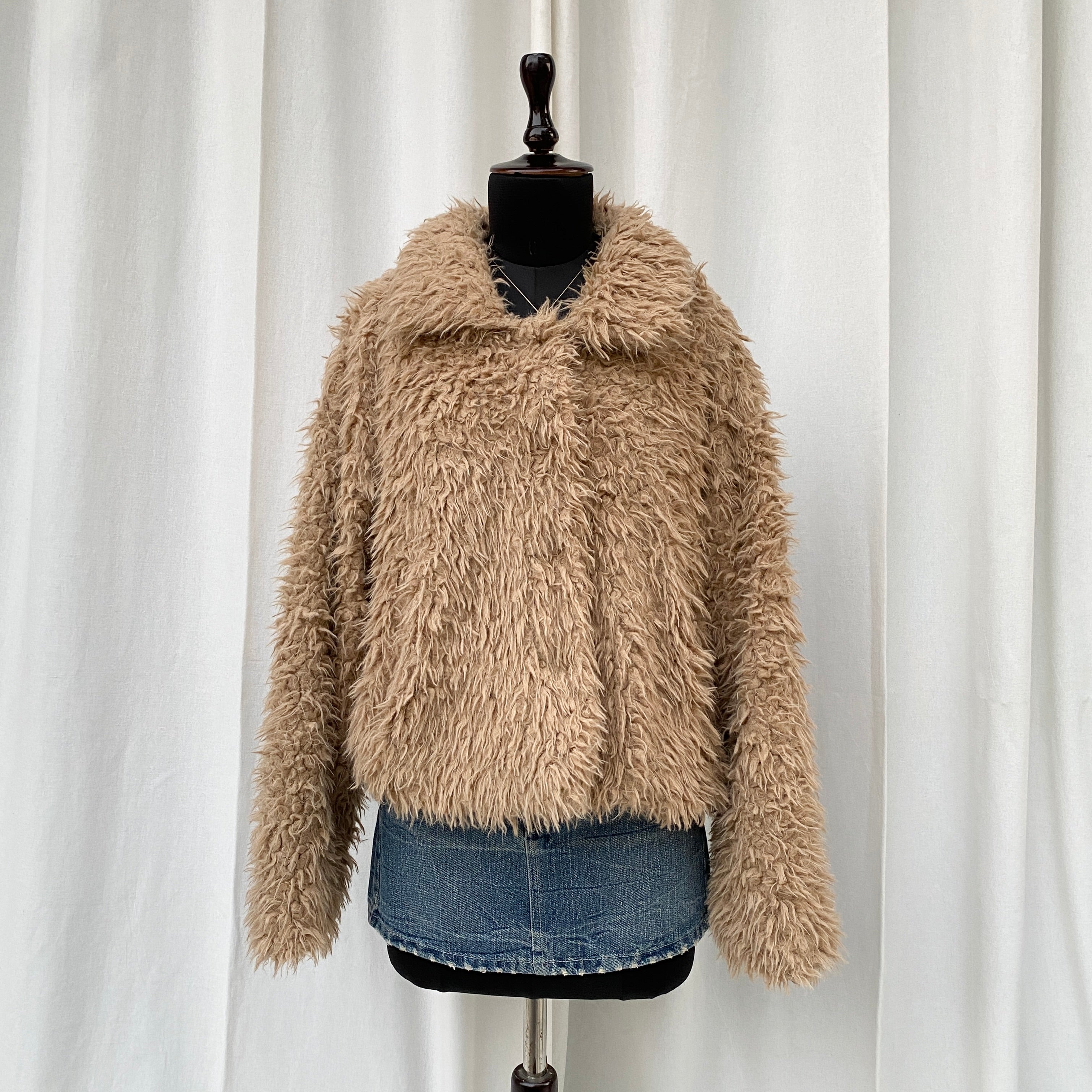 FAUX FURR COAT (S/M)