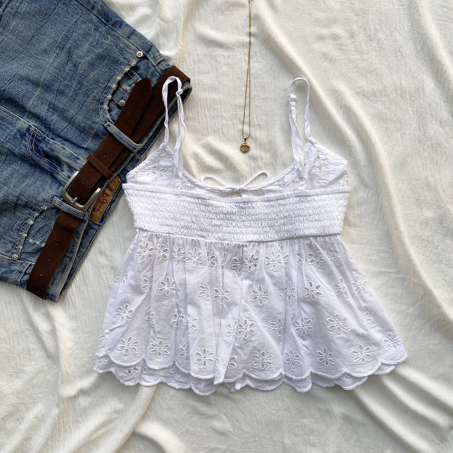 WHITE EYELET TOP (Bust : 34-36, Upper Waist : Free)