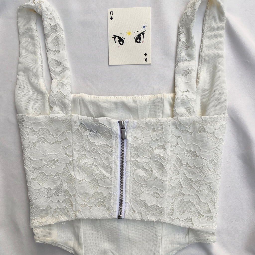 WHITE LACE CORSET (Bust : 30-34, Upper Waist : 26-30)