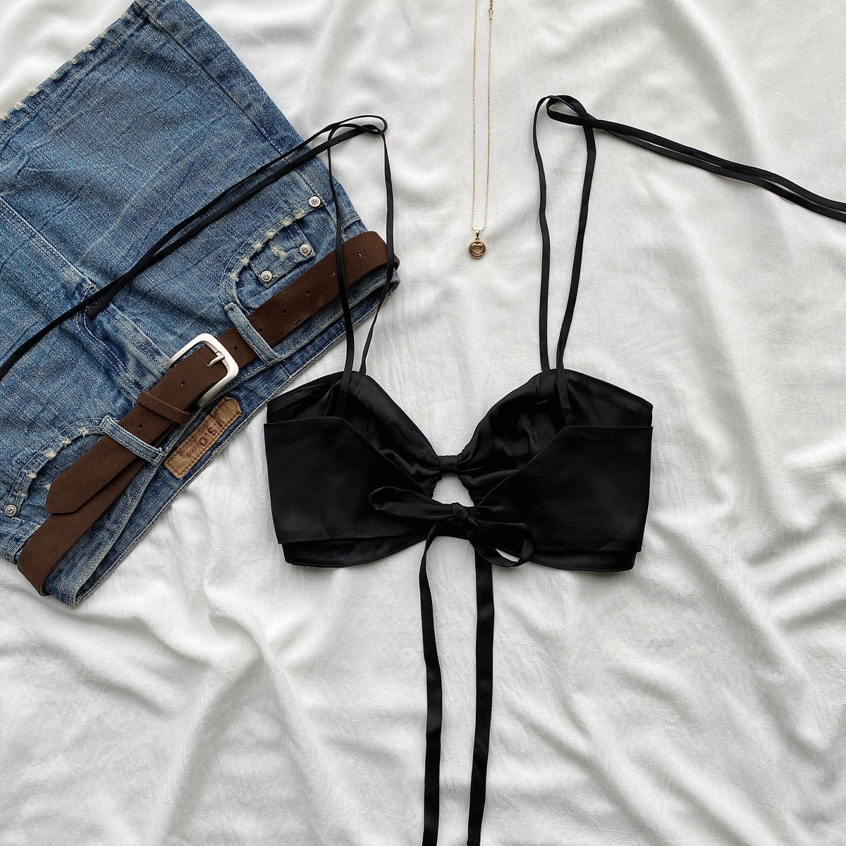BLACK SATIN BRALETTE (Bust : 32-34)