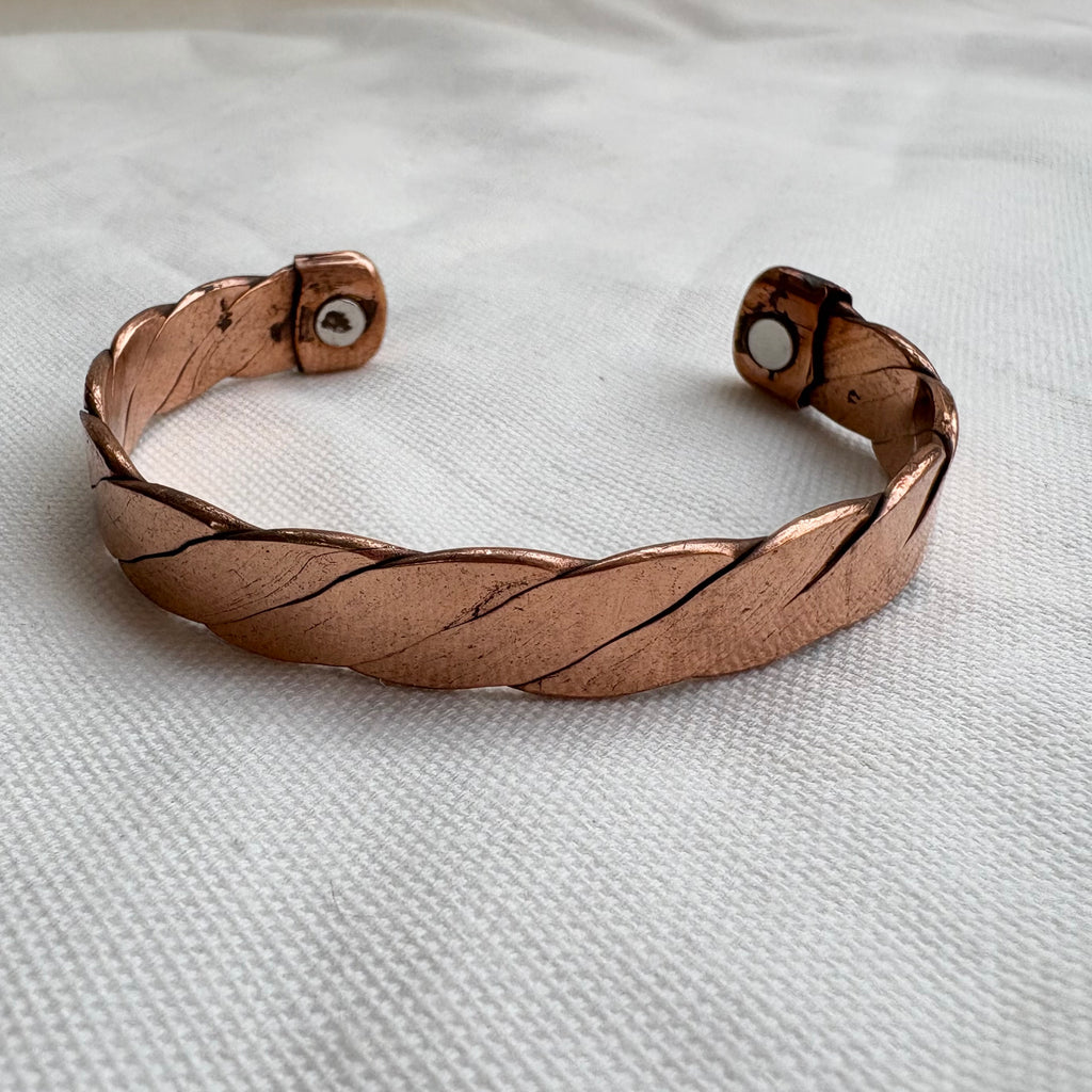 TWISTED COPPER CUFF