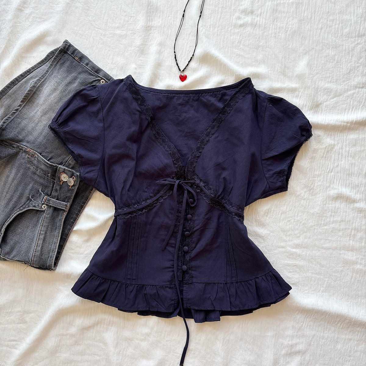 DARLING TOP IN NAVY BLUE (Bust : 30-34, Upper Waist : 24-28)