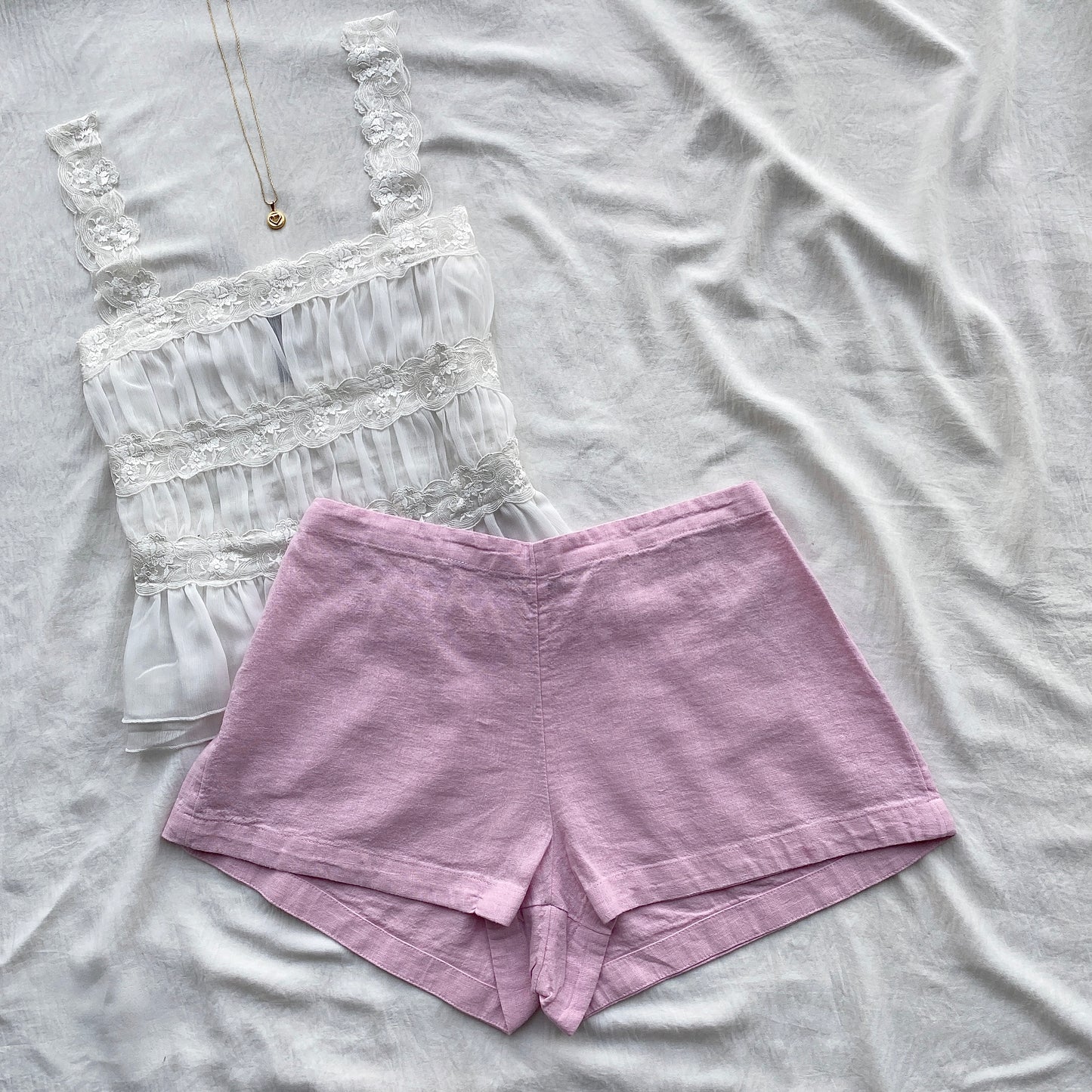 PINK MINI SHORTS FROM FREE PEOPLE (S)
