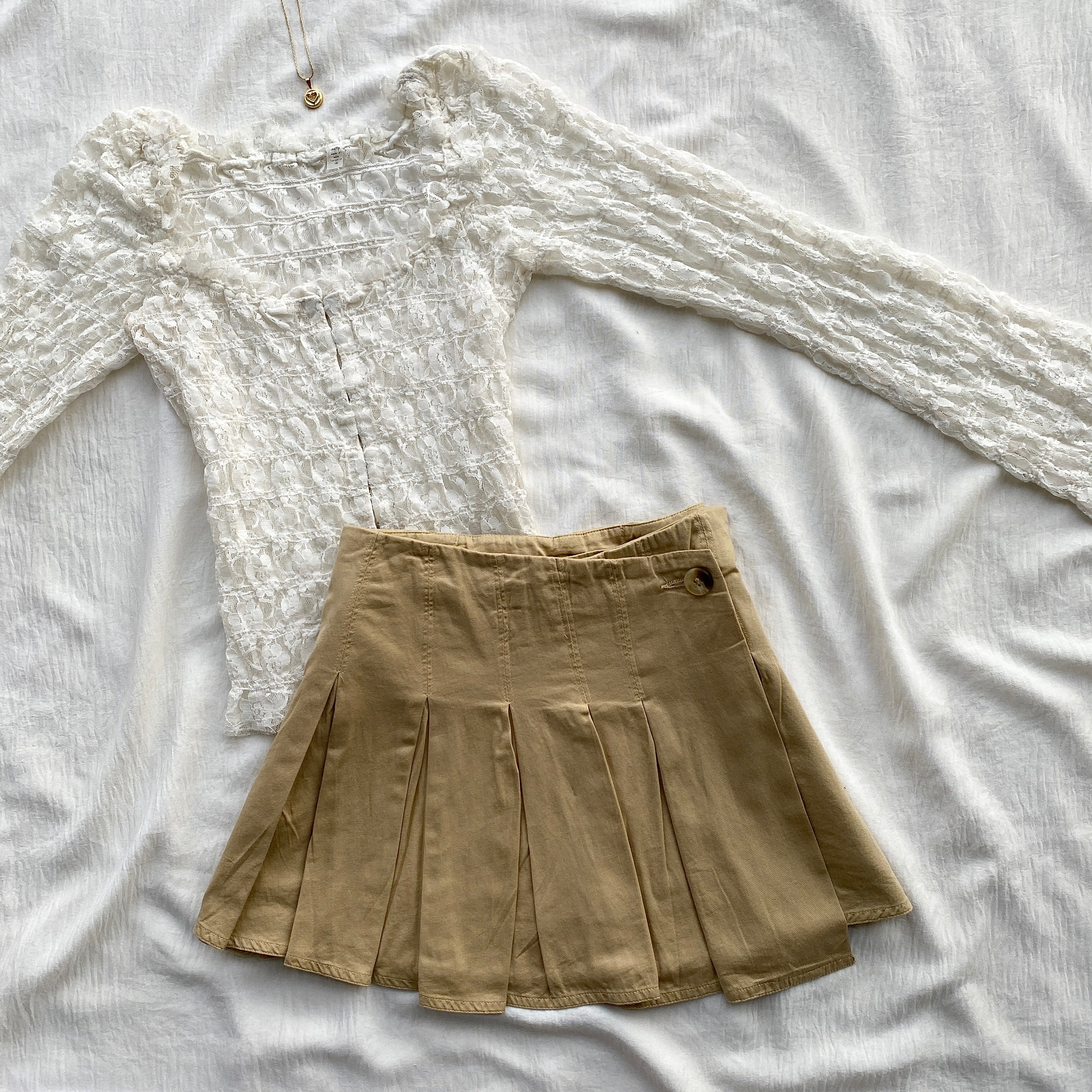 KHAKI PLEATED SKIRT FROM URBAN OUTFITTERS (Sizes available)