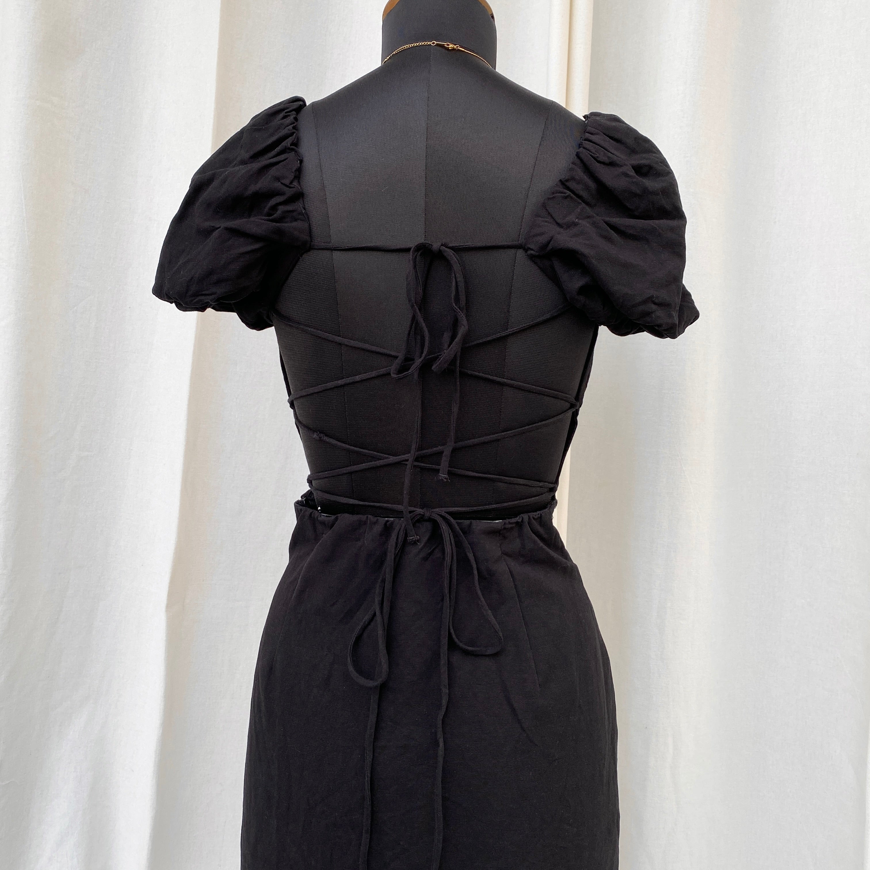 BLACK DRESS FROM ZARA (Bust : 32-34, Upper Waist : 26-28)