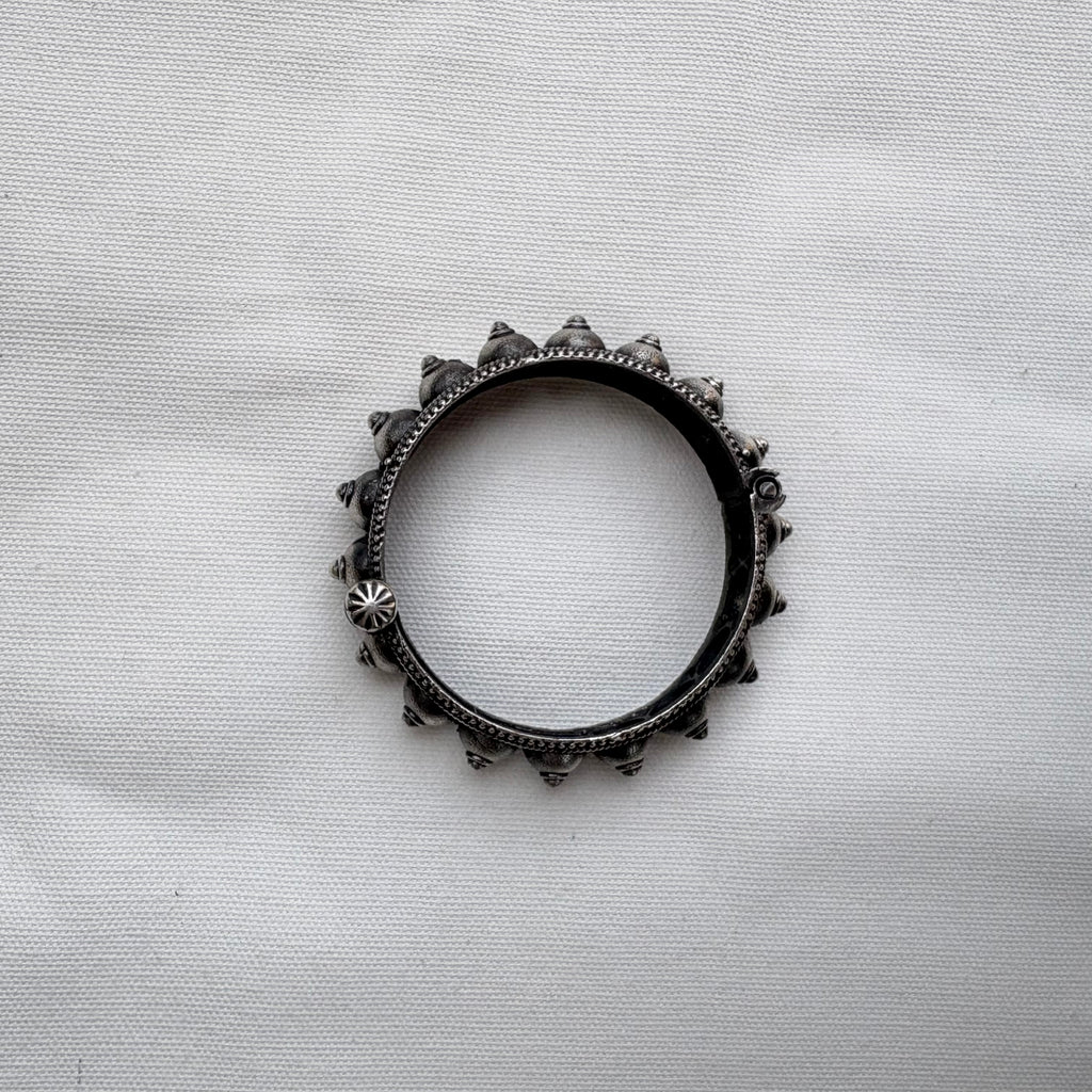 OXIDISED SILVER BRACLET