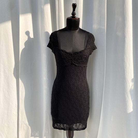 BLACK LACE DRESS (Bust : 30-34, Upper Waist : 26-32)