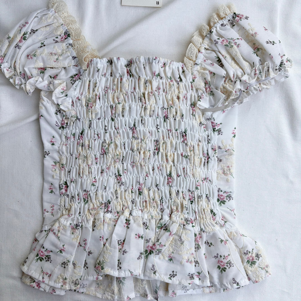 FLORAL EMBROIDERED TOP (Bust : 28-34, Upper Waist : 23-28)