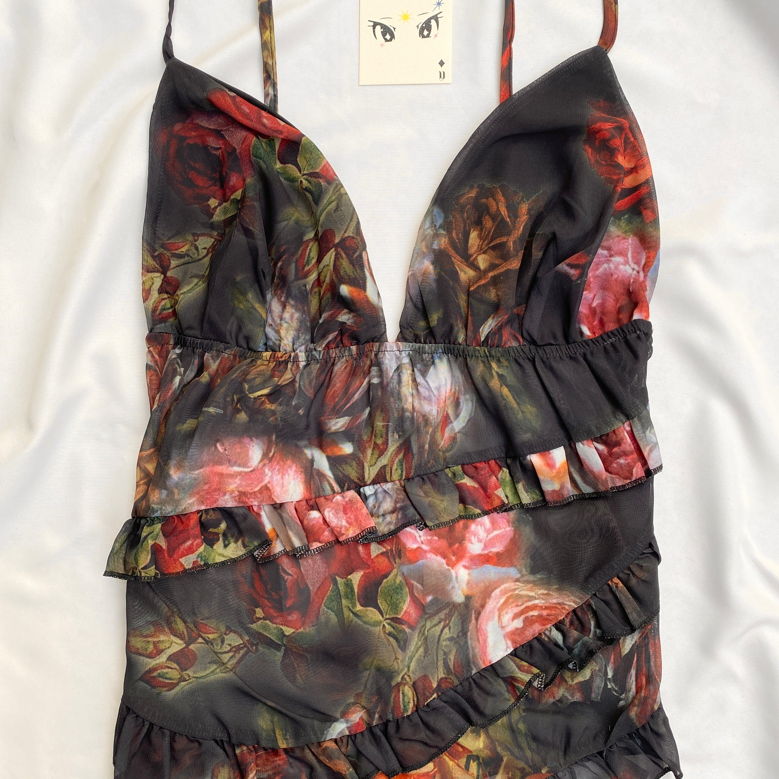 FLORAL TOP FROM PRETTY LITTLE THING (Bust : 34-38, Upper Waist : 28-34)