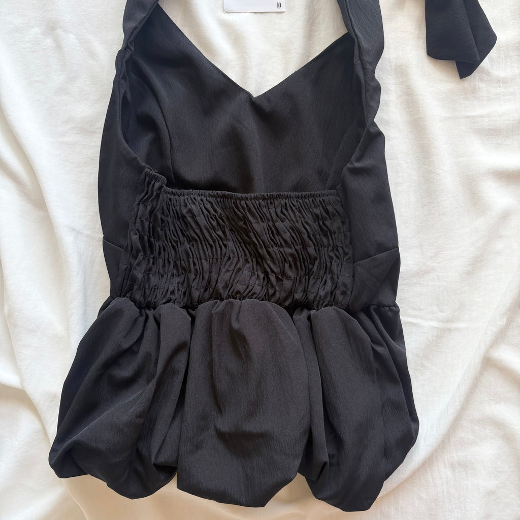 BUBBLE HALTER TOP IN BLACK (Bust : 32-34, Upper Waist : 24-28)