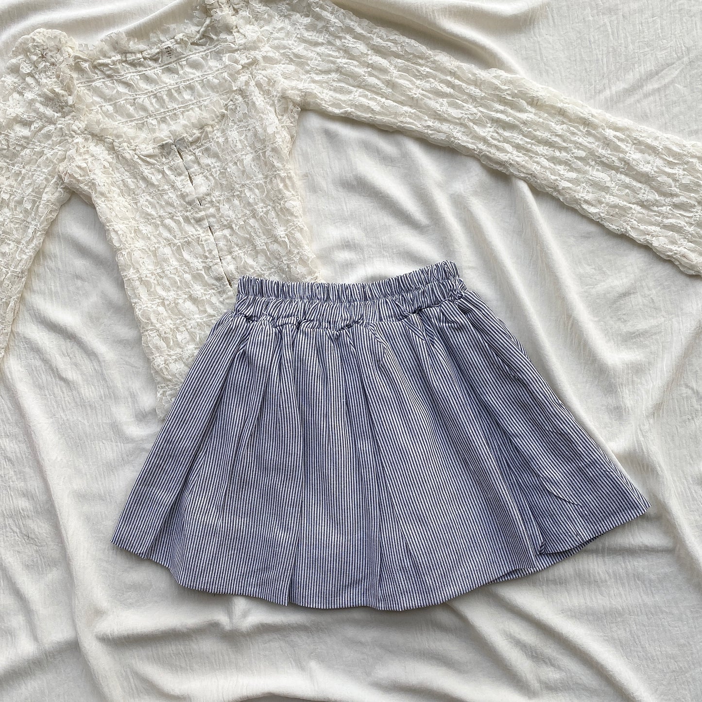 PINSTRIPE BUBBLE SKIRT (Waist : 22-26)
