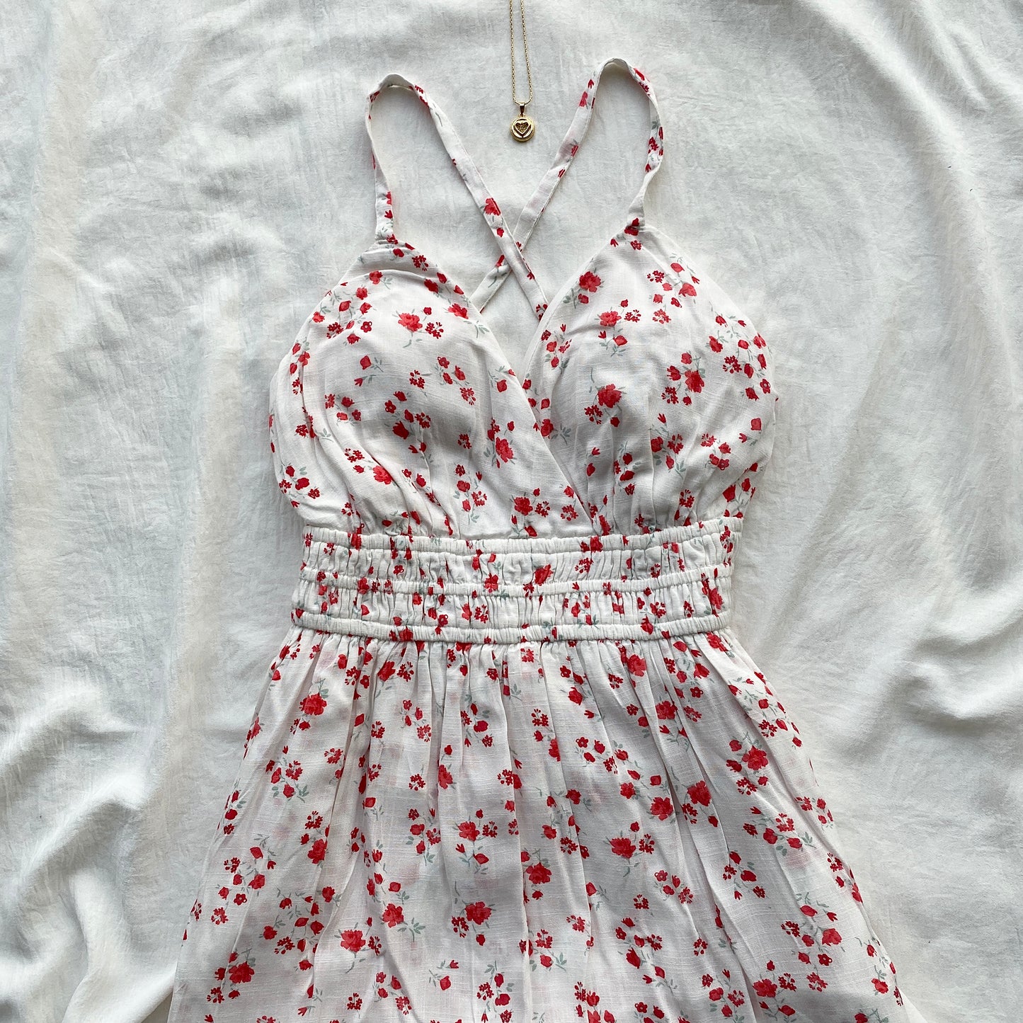 FLORAL DRESS FROM HOLLISTER (Bust : 30-34, Upper Waist : 23-28)